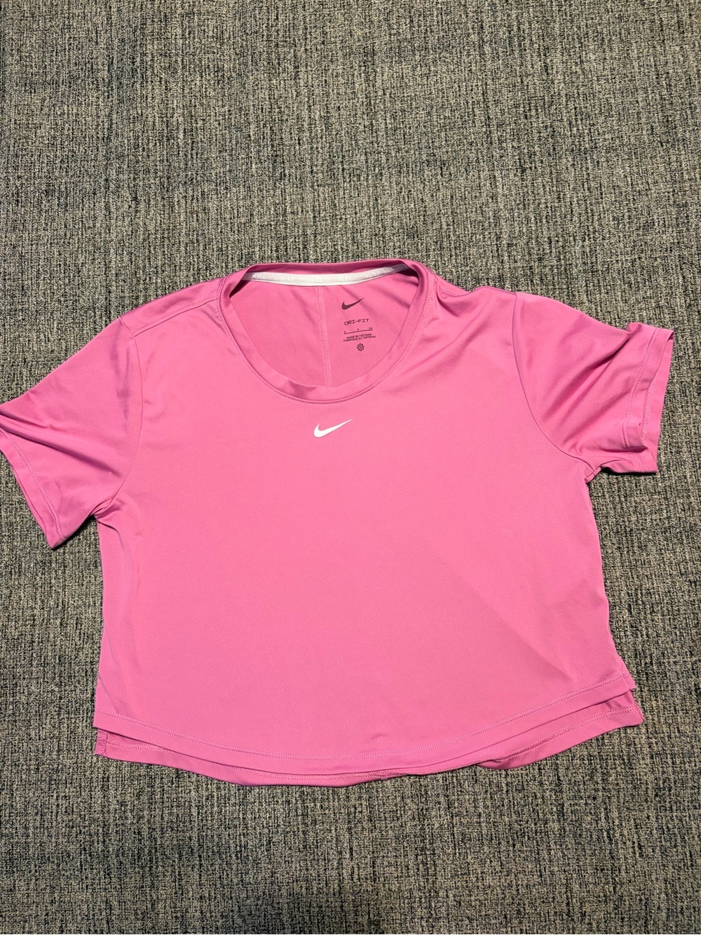 Nike Pink Women's Short Sleeve Athletic Tee